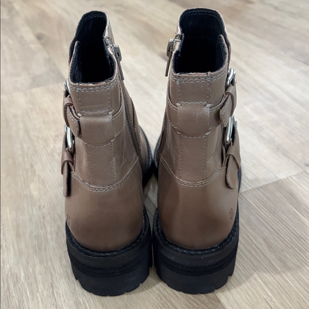 NEW Women’s Lucky Brand LK Taini Leather Motorcycle Bootie - Picture 3 of 7